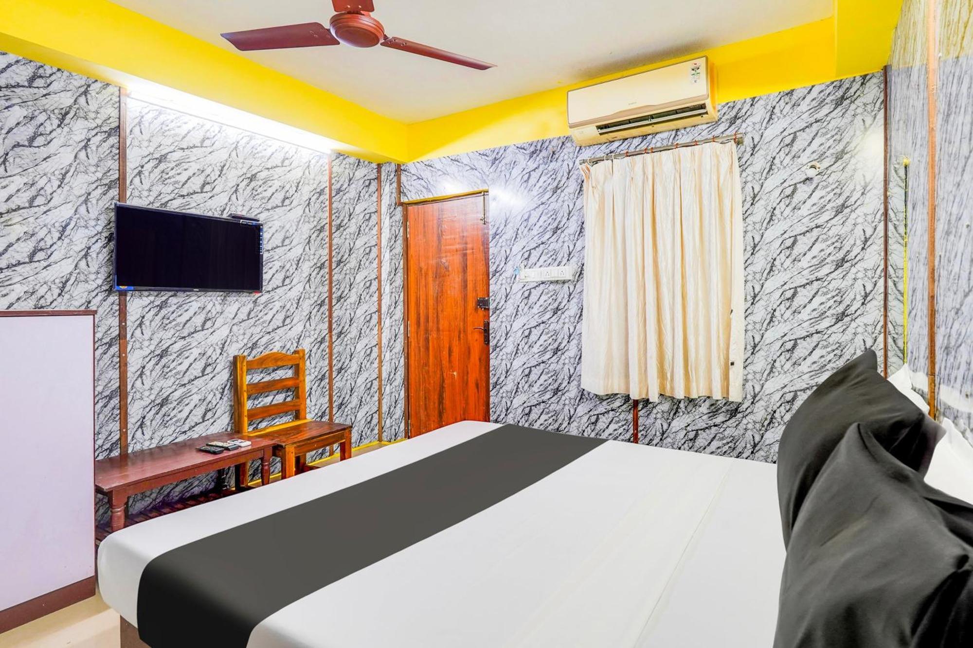Super Hotel O Heritage Town Formerly Vasavi Pondicherry Bagian luar foto