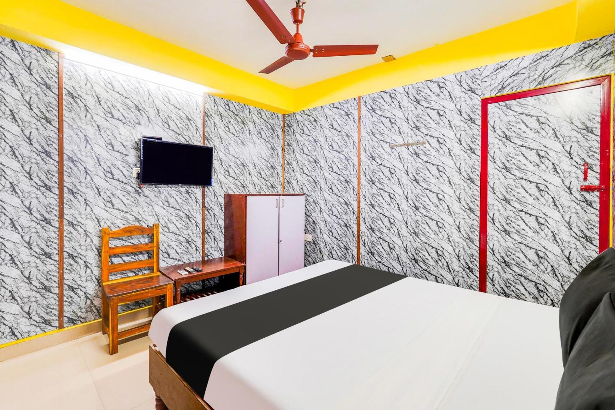 Super Hotel O Heritage Town Formerly Vasavi Pondicherry Bagian luar foto